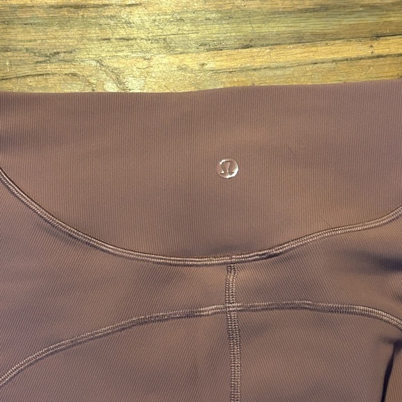 lululemon athletica Fast and Free High-Rise 8”Bike Shorts in Mauve, Sz 10 NEW! - Picture 9 of 10